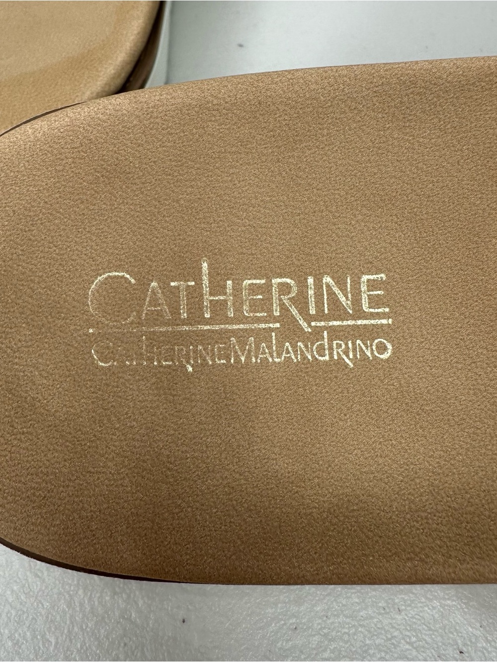 Catherine Malandrino Tan Criss Cross Slide Sandals Women’s Size 9 - Picture 9 of 11